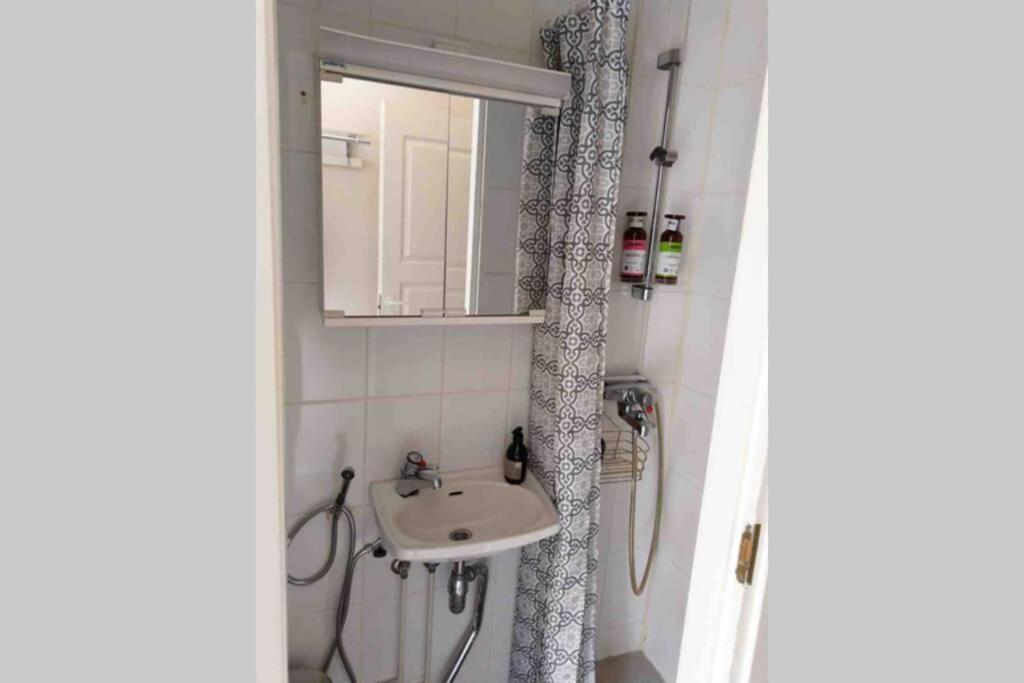 Self-service 10 Min From Bus-&railway Station, Free Bikes! Appartement Vaasa